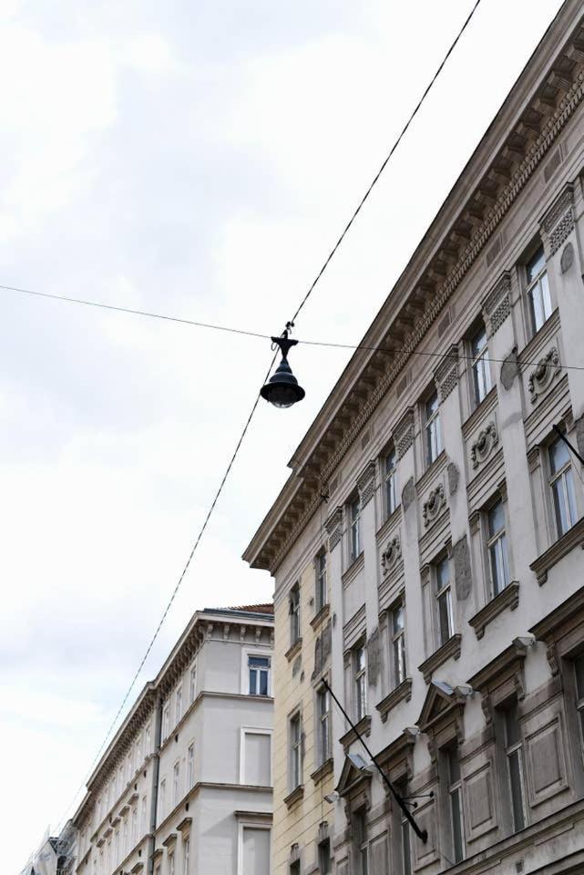 Very Central Apartment Close To Basilica Budapesta Exterior foto